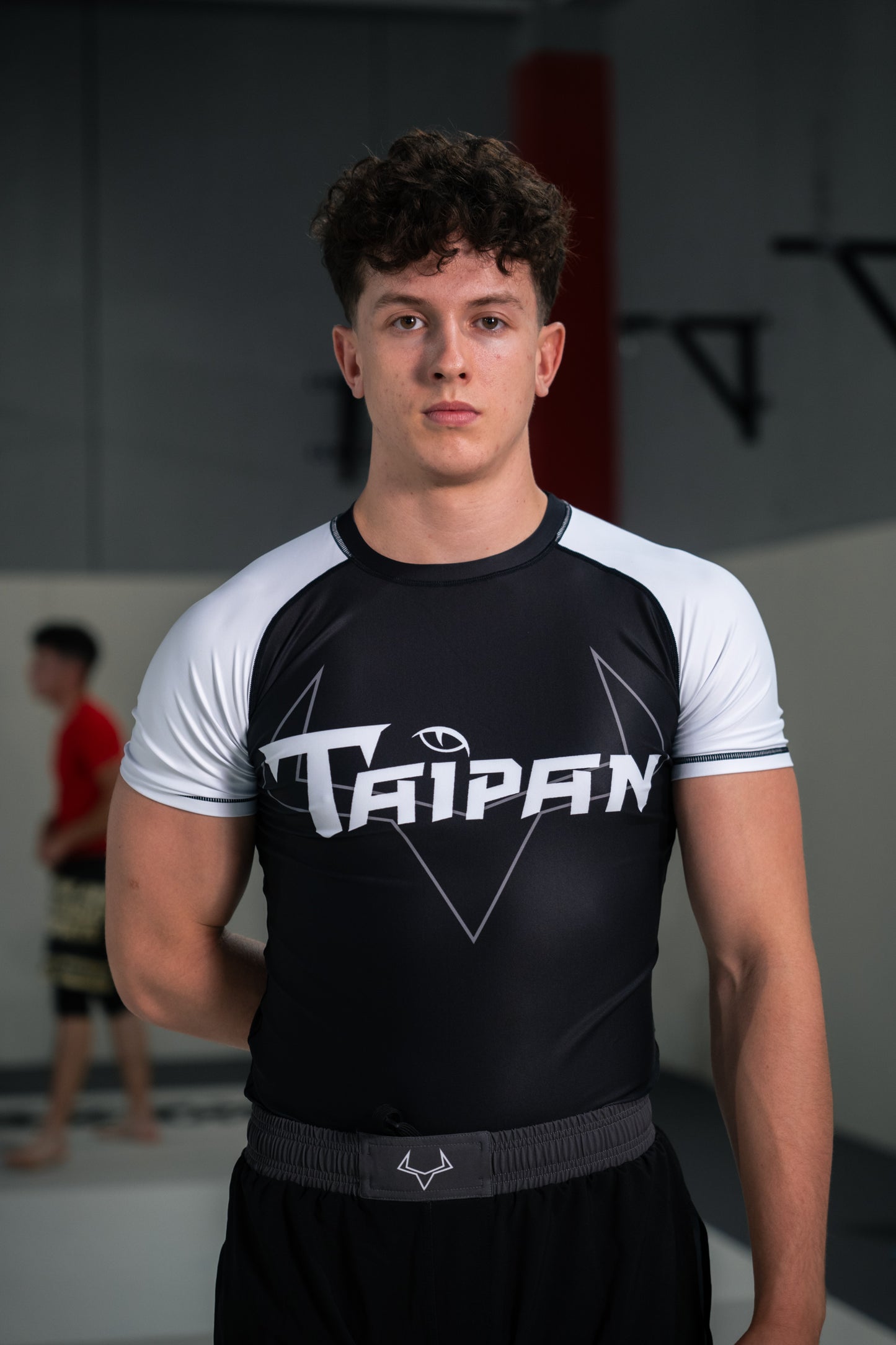 Taipan Obssesion>Talent Men's Short Sleeve Rashguard - Black/Grey/White