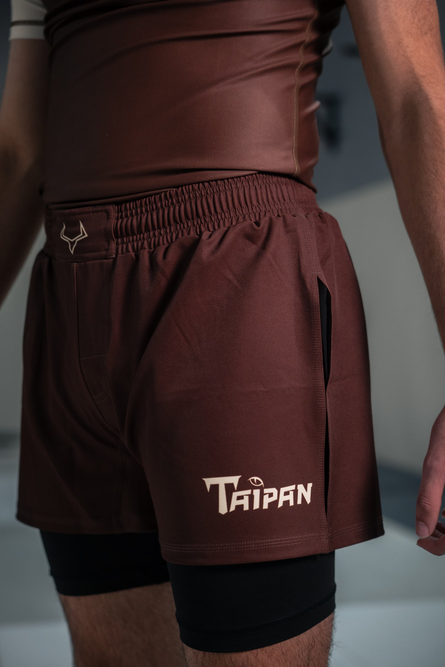 Taipan Fight Shorts - High Split Pants - Brown/Beige